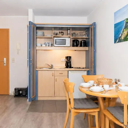 Yachthafenresidenz-wohnung-5304-816 Kuehlungsborn
